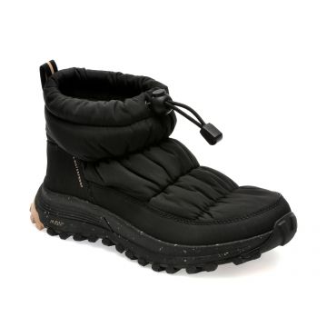 Ghete CLARKS negre, ATLTRIW, din material textil