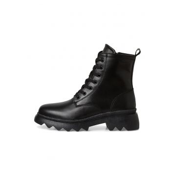 Ghete din piele