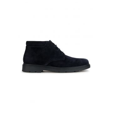 Ghete chukka de piele intoarsa