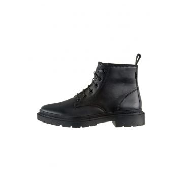 Ghete de piele