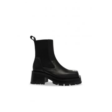 Ghete Chelsea de piele ecologica cu aspect masiv