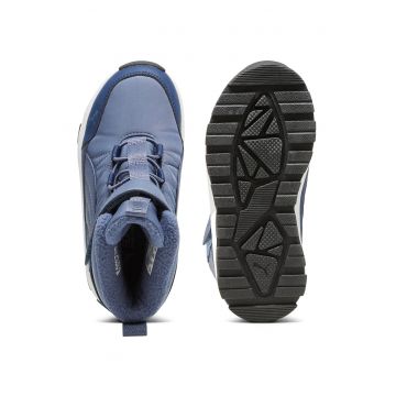Ghete cu logo Evolve AC+