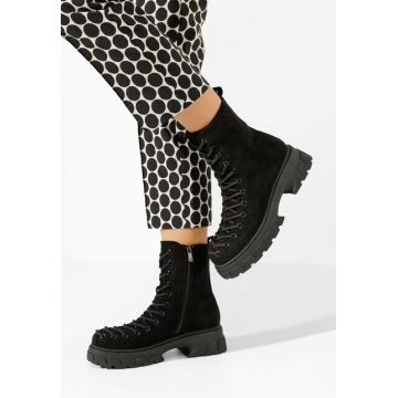 Bocanci dama Kaineva negri