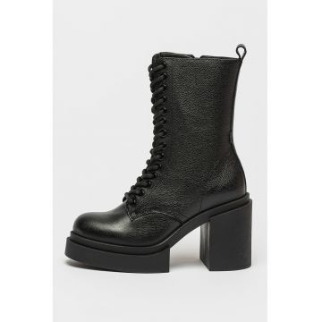 Botine din piele cu sireturi