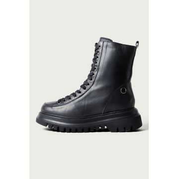 Ghete de piele