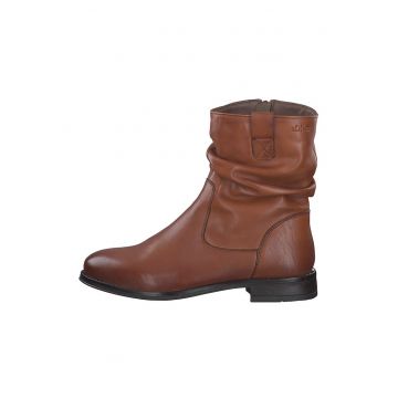 Ghete din piele cu logo discret