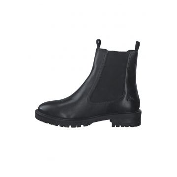 Ghete din piele