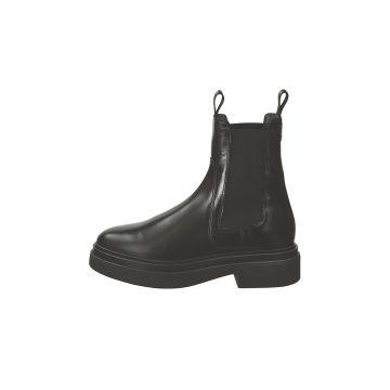 Ghete Chelsea uni de piele