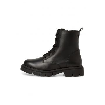 Ghete de piele