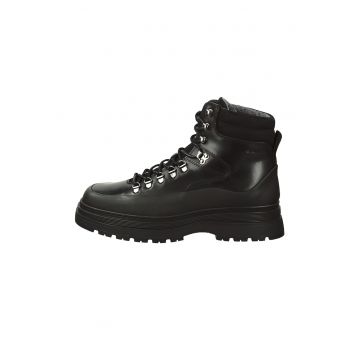 Ghete de piele