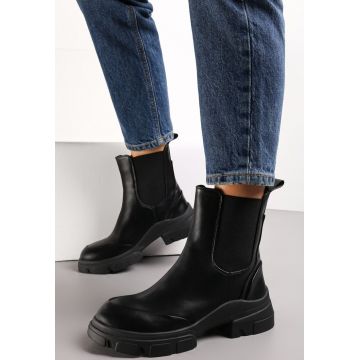 Botine Negre