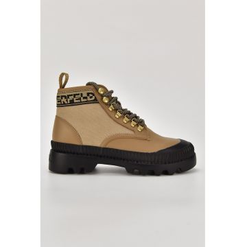 Ghete de piele cu garnituri de material textil