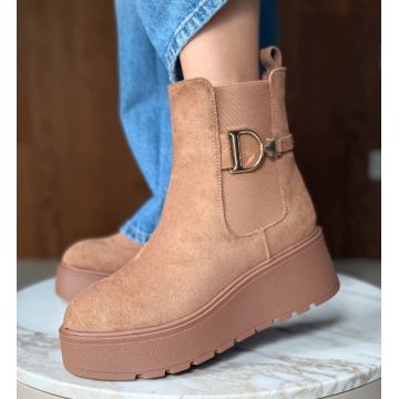 Ghete dama Neba Camel