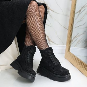 Ghete Dama Imblanite Negre din Piele Ecologica Intoarsa Majiana Ghete Dama Imblanite Negre din Piele Ecologica Intoarsa Majiana