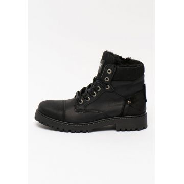 Ghete de piele si material textil