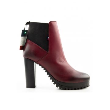 Botine din piele cu toc masiv -