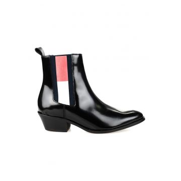 Botine western din piele lacuita -
