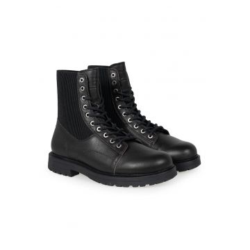 Ghete din piele cu garnitura din material textil D-Alabhama -
