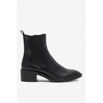 Ghete dama  5905588101406 - Piele naturala - Negru