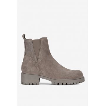 Ghete dama  5905588871705 - Piele intoarsa - Bej