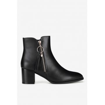 Ghete dama  5905588888055 - Piele naturala - Negru