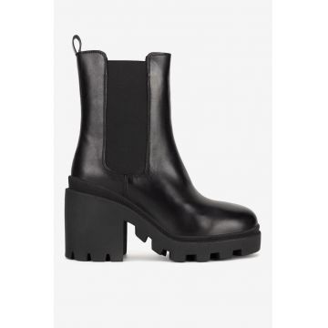 Ghete dama  5905588958871 - Piele naturala - 41 EU - Negru