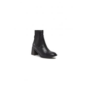 Ghete dama 303616250 - Piele ecologica - 37 EU - Negru Ghete dama 303616250 - Piele ecologica - 37 EU - Negru