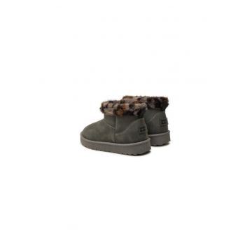 Ghete fete  304747892 - Piele ecologica - Gri